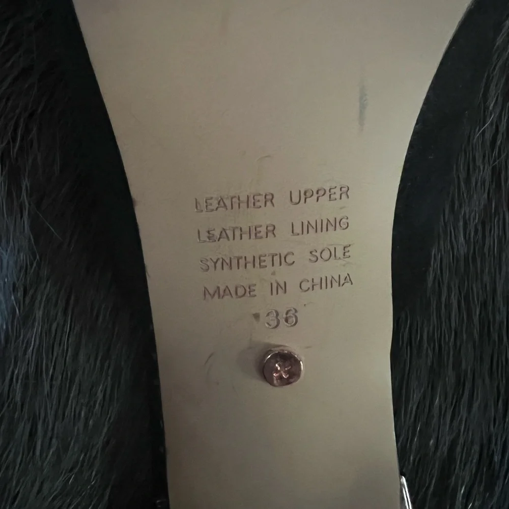 NWOT Mimco suede heels. New not with box Size 36. Black! Heels have gold design. - Picture 14 of 14